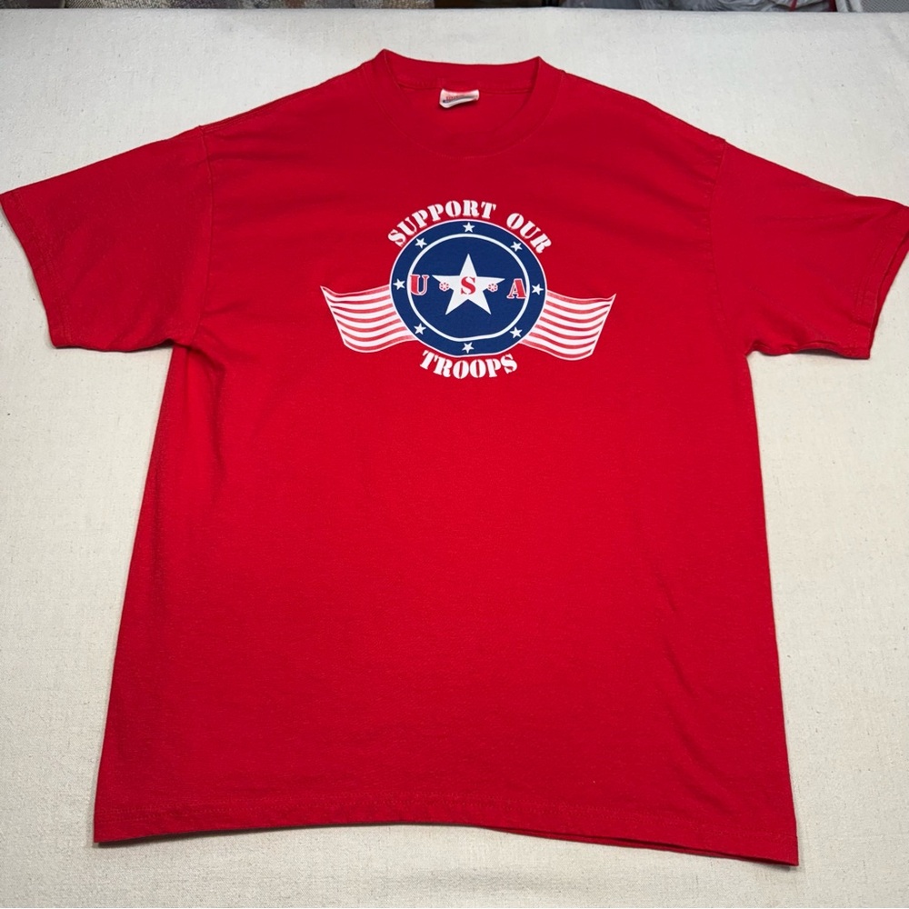 Hanes Red Support Our Troops Graphic Tee - Size Large